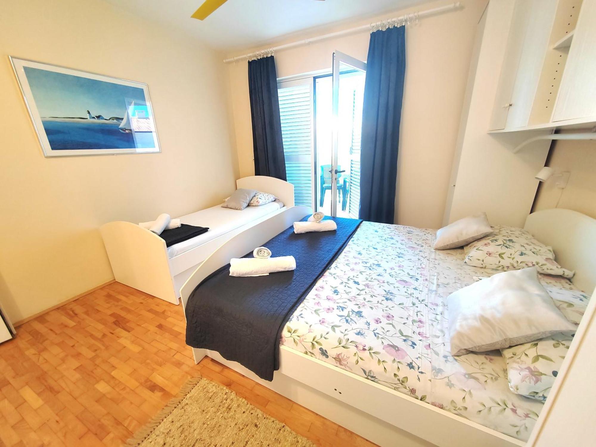 Apartments Gareta Gradac  Esterno foto