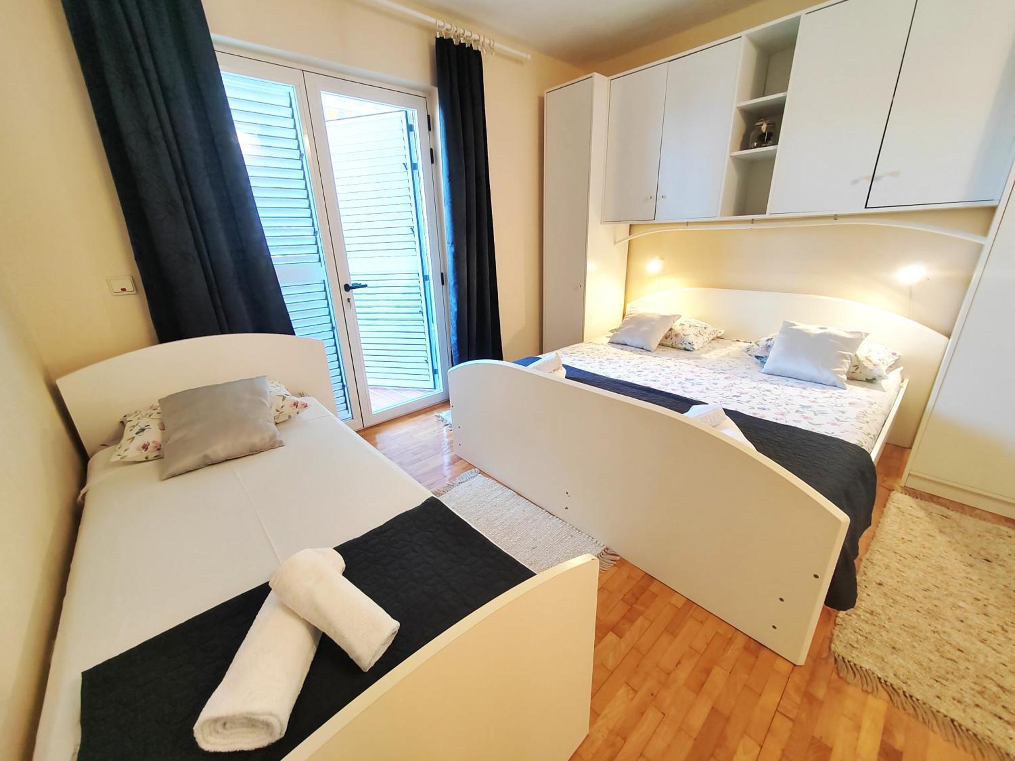 Apartments Gareta Gradac  Esterno foto